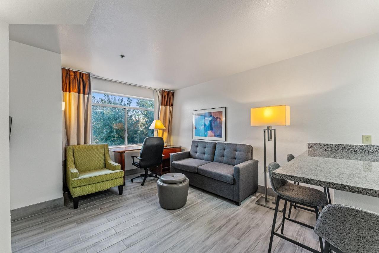 Chandler Perfect Location 1 Bedroom Ngoại thất bức ảnh